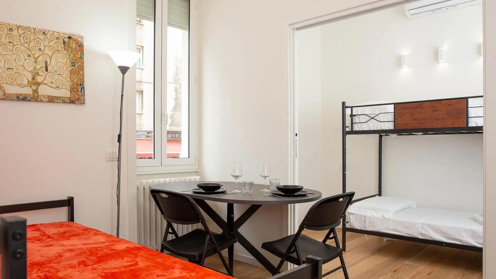 Klimt Central Station - Two Room Apartment Milano Italia